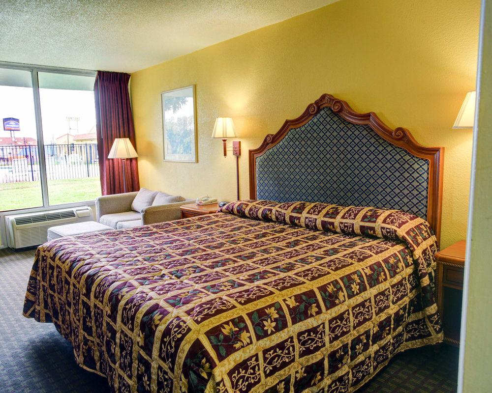University Inn San Marcos Εξωτερικό φωτογραφία