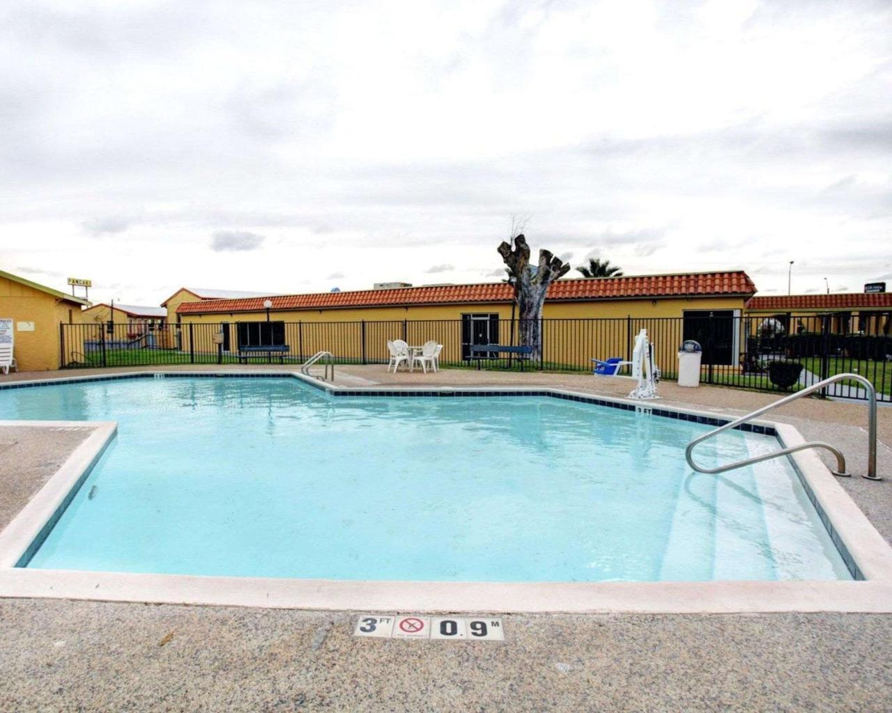 University Inn San Marcos Εξωτερικό φωτογραφία