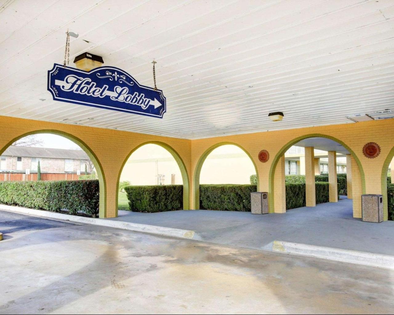 University Inn San Marcos Εξωτερικό φωτογραφία